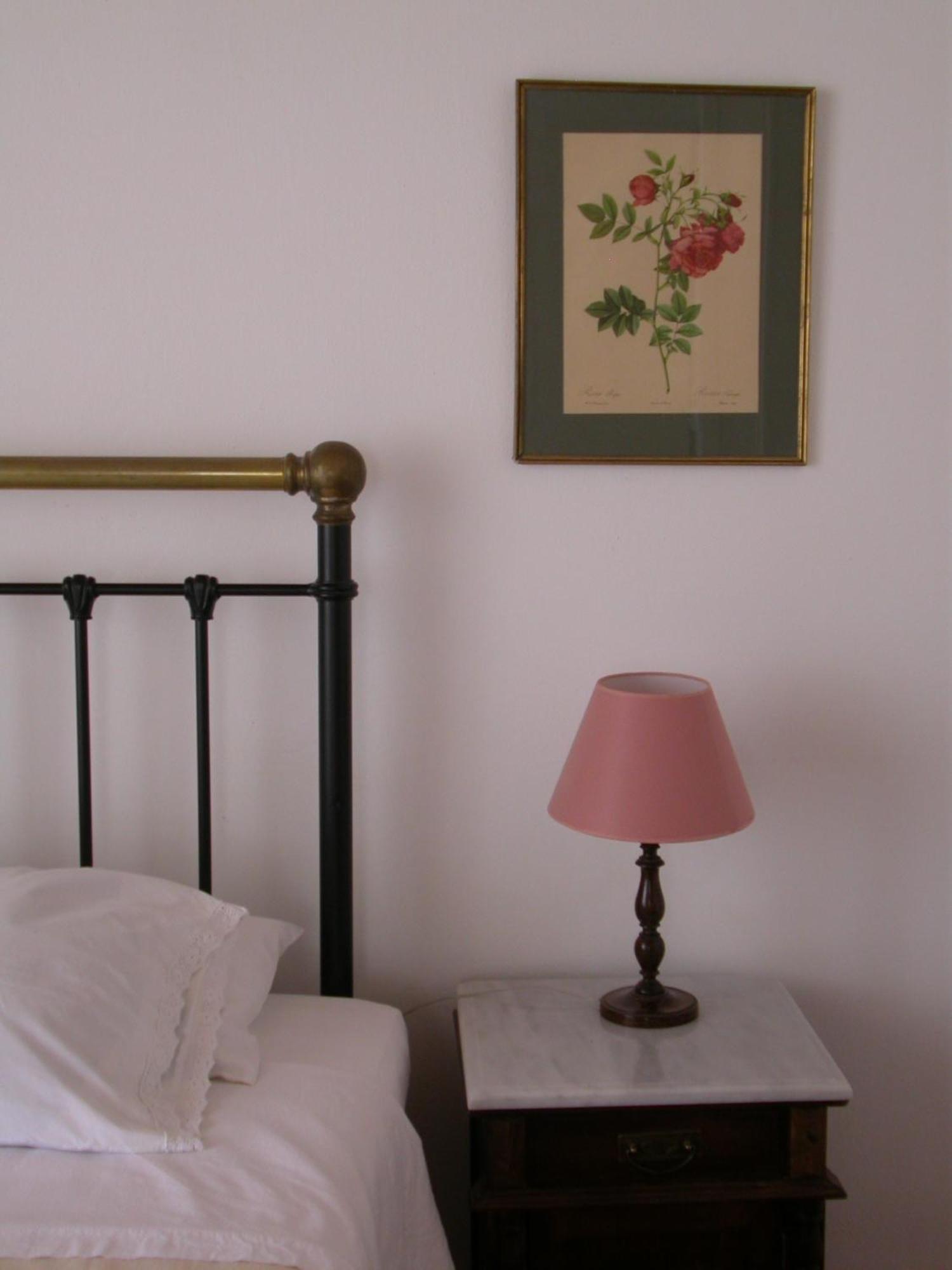Hotel Archontiko Angelou à Alinda  Extérieur photo
