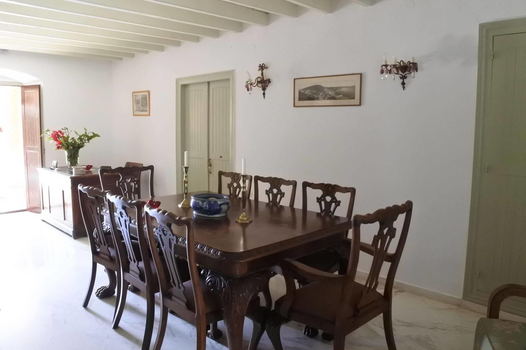 Hotel Archontiko Angelou à Alinda  Extérieur photo